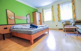 Deluxe Apartment 5P Bs
